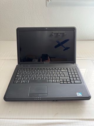 Portátil Lenovo G550 Negro