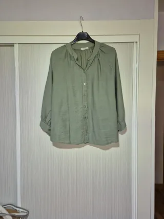 Camisa ablusada verde