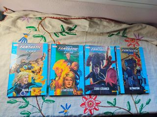 Lote Ultimate Fantastic Four 1, 7, 9 y 10. Panini.