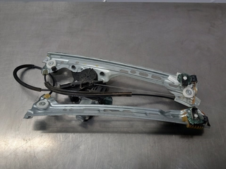 ELEVALUNAS DELANTERO DERECHO RENAULT MEGANE IV BE