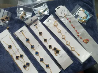 Lote Joyas Chino Acero Dorado