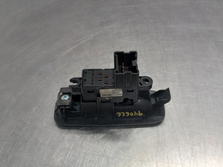 MANDO ELEVALUNAS DELANTERO DERECHO NISSAN QASHQAI