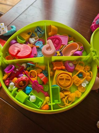 Lote de figuras Pinypon y accesorios