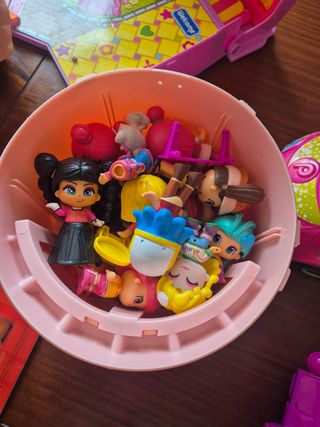 Lote de figuras Pinypon y accesorios