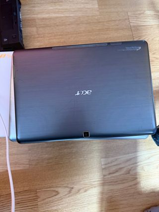 Portatiles y tablet para piezas.