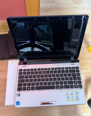 Portatiles y tablet para piezas.