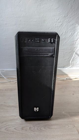 Ordenador Gaming de Sobremesa Negro