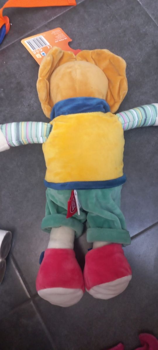 Peluche de aprendizaje 