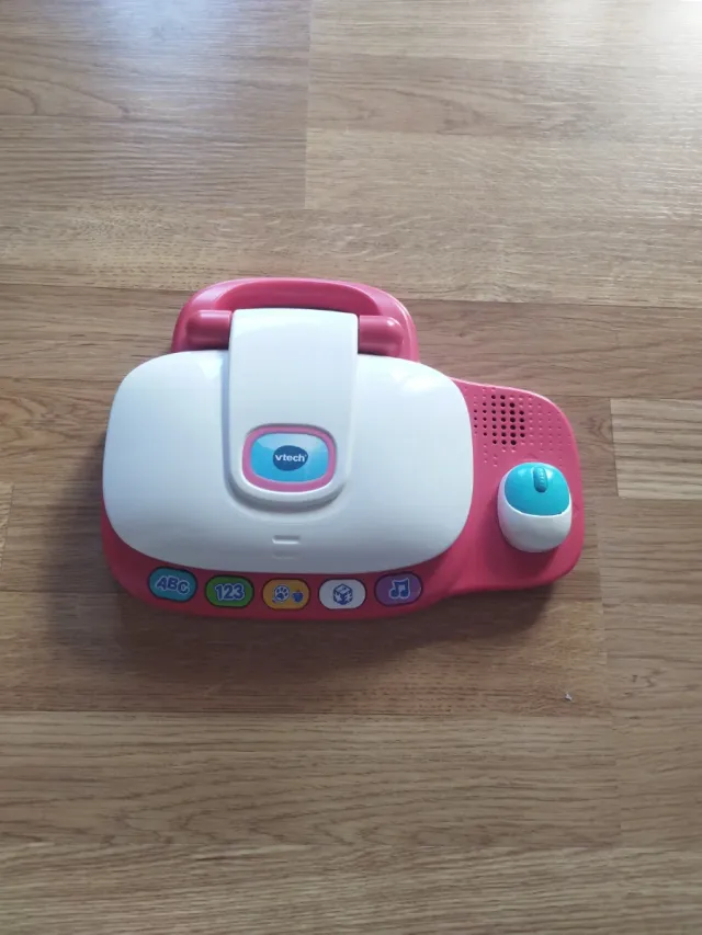 Pequeordenador VTech rosa
