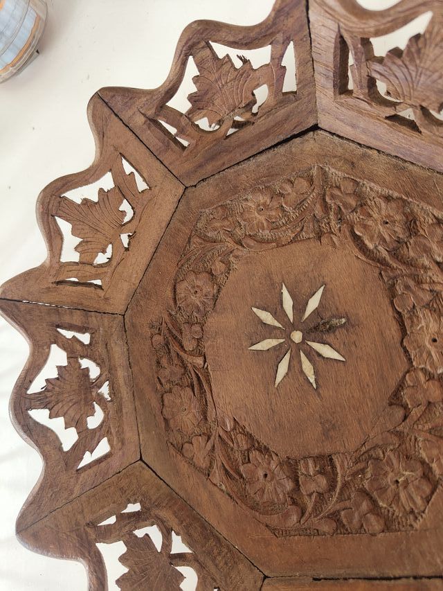 Bandeja mimbre y 2 platos madera/latón