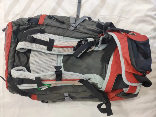 Mochila Quechua Forclaz 37L Ultralight