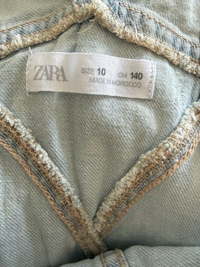Peto mono vaquero Zara unisex T.10
