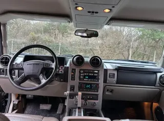 Hummer H2 2004