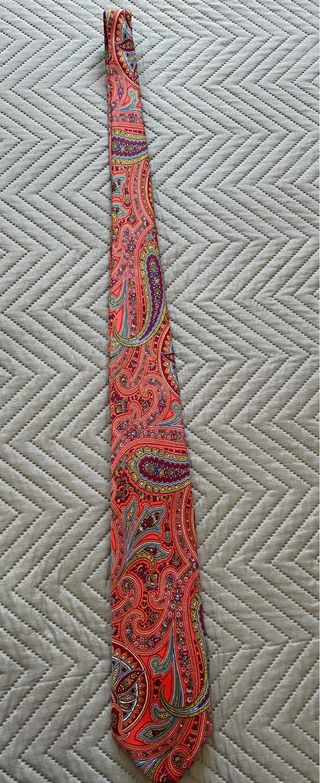 Corbata López 