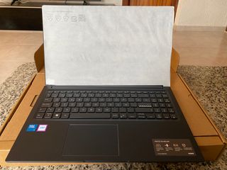 Portátil ASUS Vivobook 15 Negro/Gris