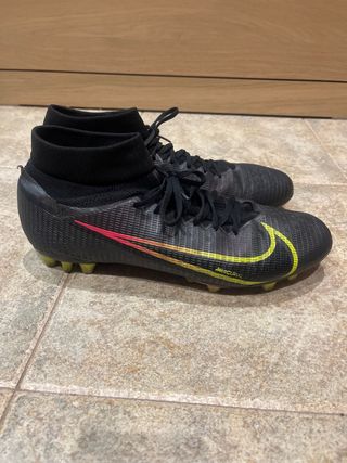 Botas de fútbol Nike Mercurial Talla 45