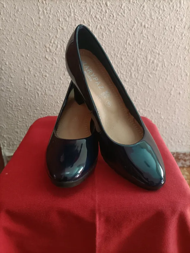 Zapatos Marypaz charol azul talla 36