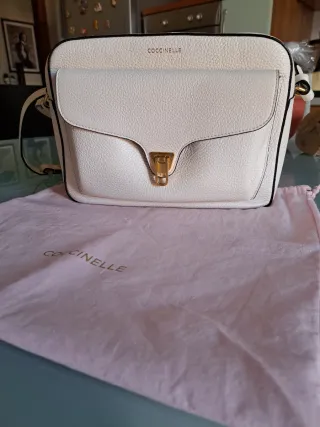 Borsa Coccinelle bianca in pelle