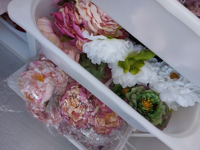 Lote flores tela decorativas de todos los colores.