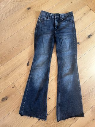 Vaqueros Flaire Stradivarius