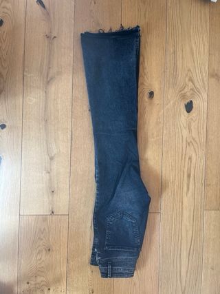 Vaqueros Flaire Stradivarius