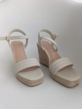 Sandalias Beige Cuña Esparto