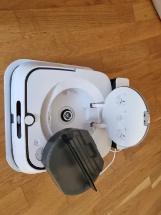Robot fregasuelos iRobot Braava Jet