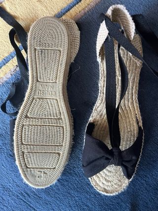 Alpargatas con lazo negro talla 42