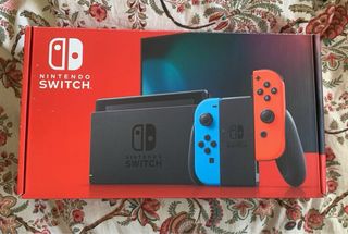 Nintendo Switch + Juego y accesorios