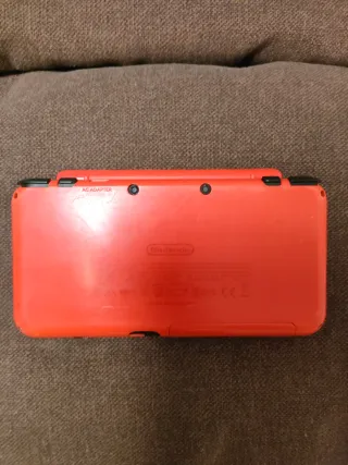 Nintendo 2DS XL Pokeball per ricambi