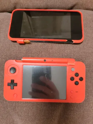 Nintendo 2DS XL Pokeball per ricambi