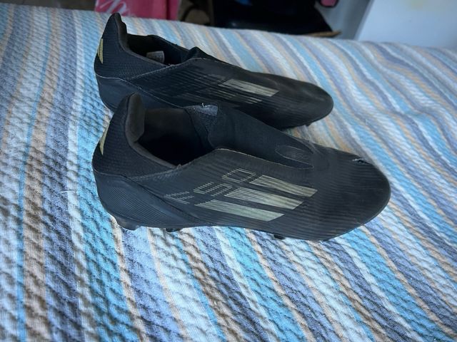 Botas de fútbol Adidas Negras F50 gamma media
