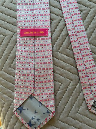 Corbata Agatha Ruiz de la Prada
