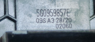 MANDO ELEVALUNAS DELANTERO IZQUIERDO VOLKSWAGEN G