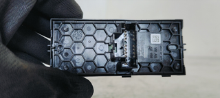 MANDO ELEVALUNAS DELANTERO IZQUIERDO VOLKSWAGEN G