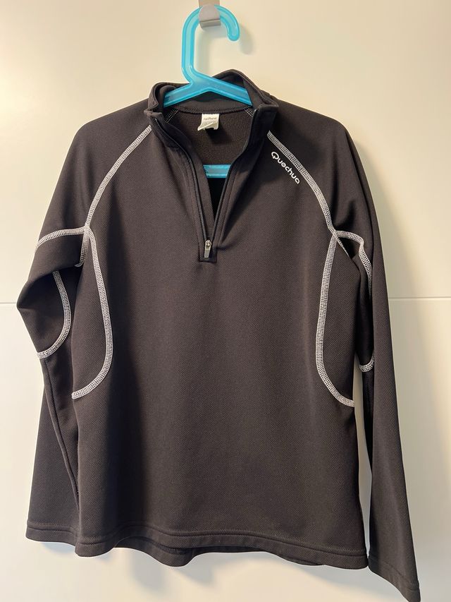 Chubasquero y 2 pantalones cortos fútbol Quirinal