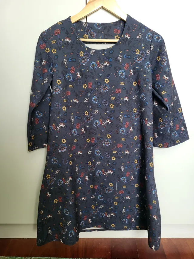 Vestido curto florido