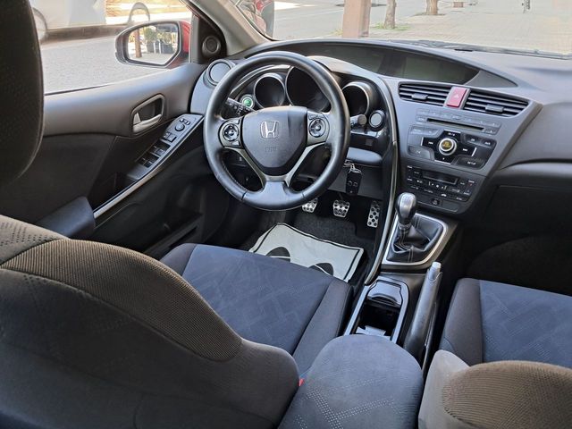 Honda Civic 1.8 i-VTEC Executive