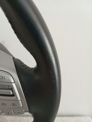 Volante Nissan Pulsar