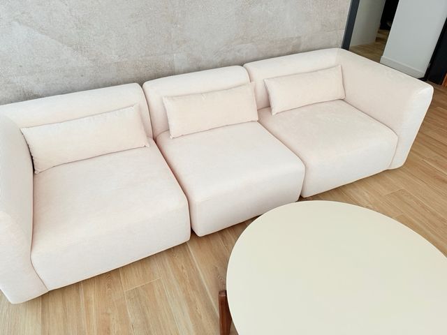 Sofá de diseño pana beige