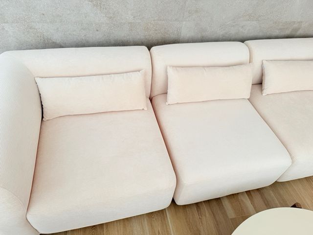 Sofá de diseño pana beige