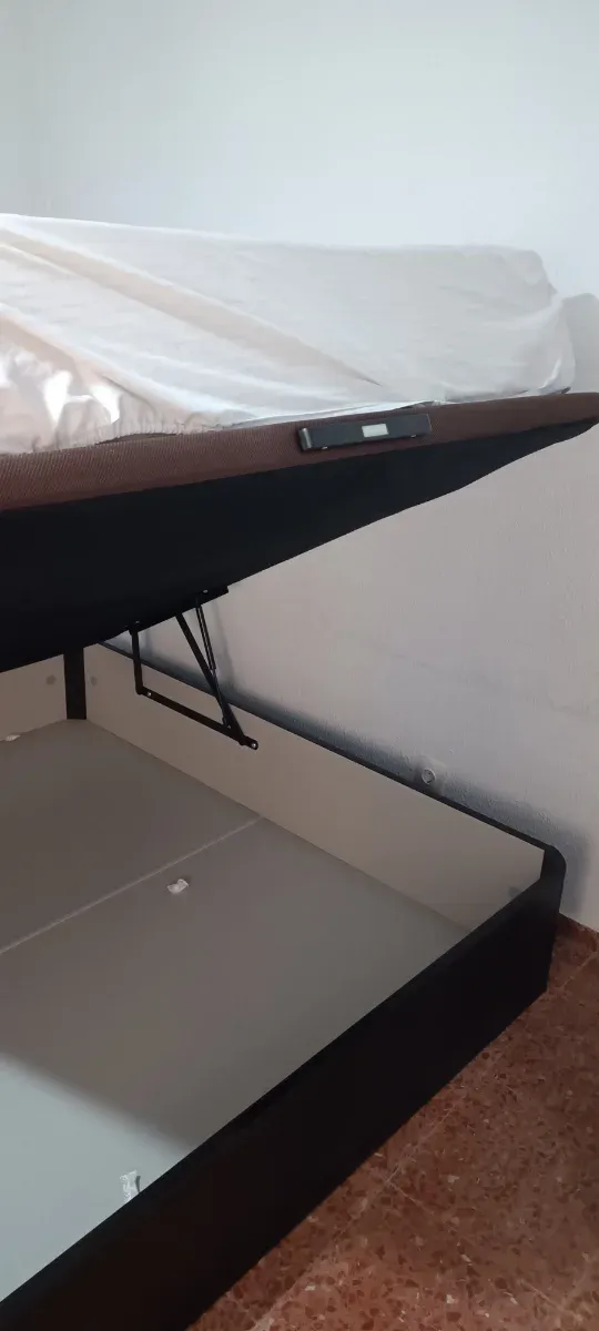 Canapé pikolin 150x190. 