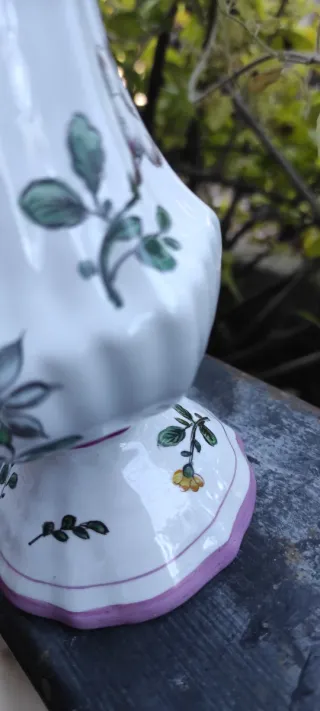 Spargizucchero in ceramica decorato