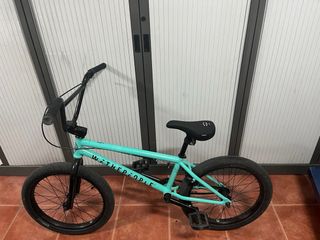 Bicicleta BMX WETHEPEOPLE