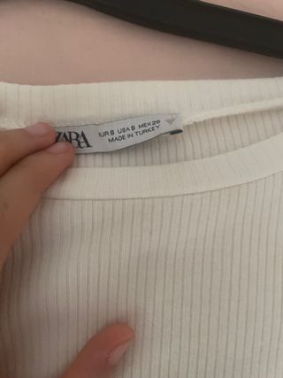 Camiseta Zara manga abullonada rayas