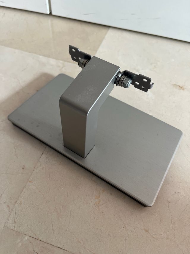 Base para monitor AOC