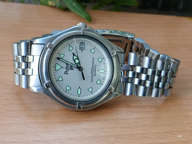 Pulsar Cuarzo 100m Resist