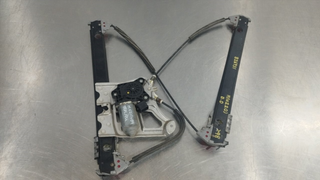 ELEVALUNAS DELANTERO DERECHO MERCEDES-BENZ CLASE
