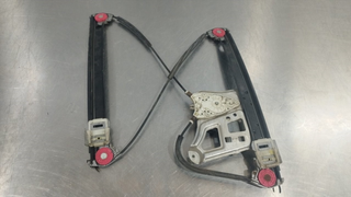 ELEVALUNAS DELANTERO DERECHO MERCEDES-BENZ CLASE