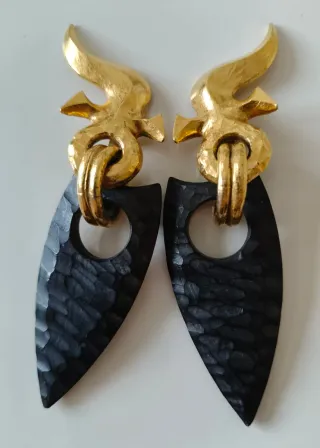 Pendientes largos vintage creador inglés Dan Dower